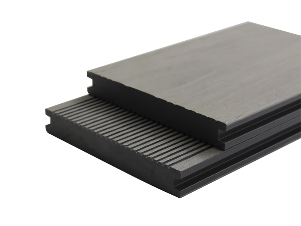 พื้นระเบียง WPC